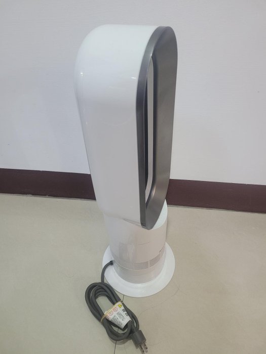 Dyson AM09 無葉型風扇 空氣清淨氣流倍增器 冷暖功能  外觀漂亮 歡迎参考！