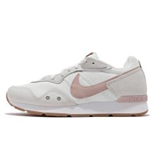 南◇2021 9月 NIKE W VENTURE RUNNER WIDE 復古慢跑 拼接  DM8454-106 白粉色