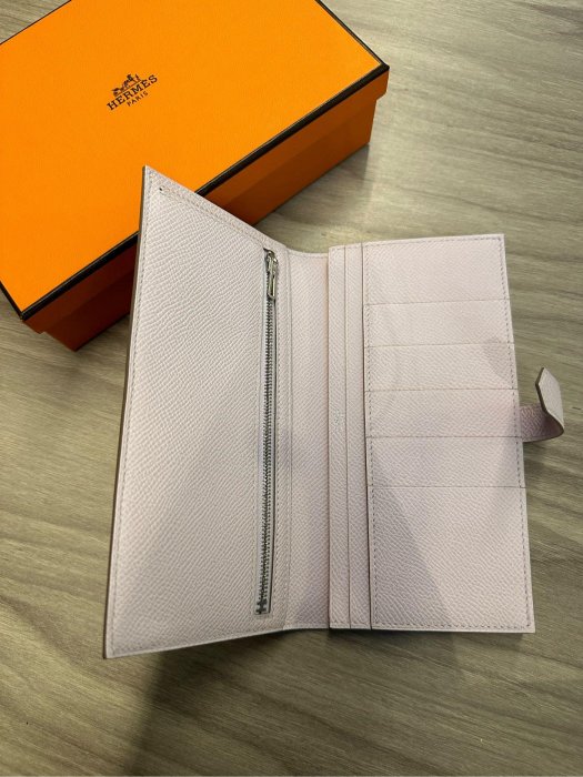 全新品 愛馬仕全配 美國購買證明 Hermes bearn wallet 超美Bearn 實用經典 粉色 夢幻紫 新色 女款 長夾 薄款皮夾 現貨