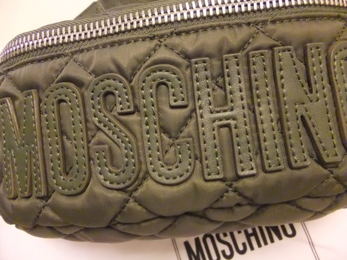 Moschino   墨綠色  logo  腰包  胸口包