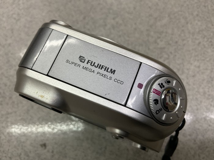 FUJIFILM F601Z CCD數位相機 功能都正常 便宜賣