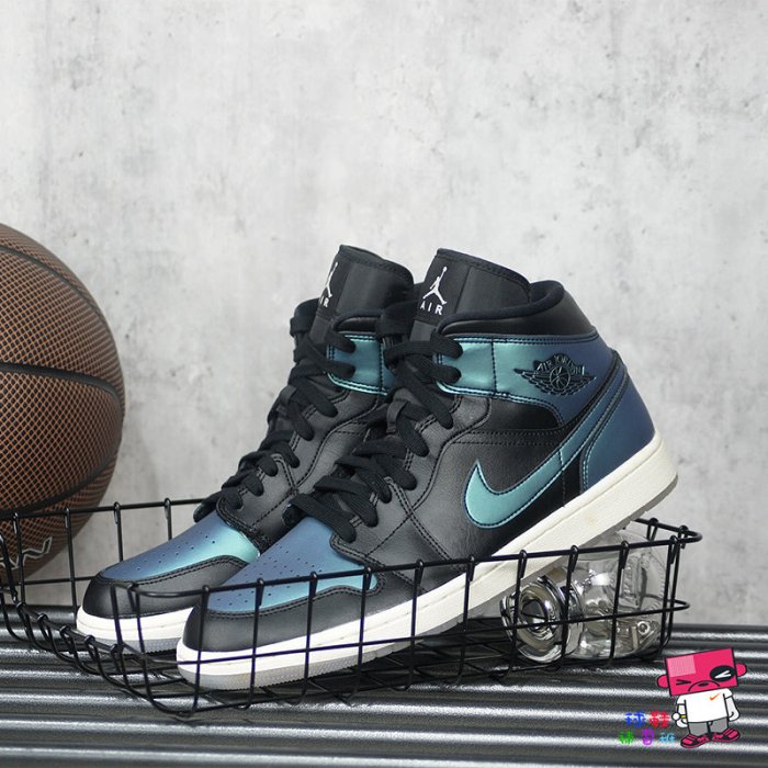 球鞋補習班NIKE AIR JORDAN 1 MID IRIDESCENT 男金屬藍紫一朗BQ6472