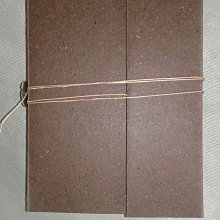 日本帶回 純手工筆記本 內頁完全空白全新 手工縫製 手工書 褐色書皮 附外包裝 手創文具  原價1萬日幣