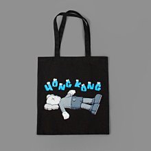 【日貨代購CITY】2019SS KAWS HOLIDAY 第三彈 TOTE BAG 托特袋 香港 限定 黑 預購