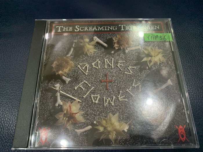 *還有唱片行*THE SCREAMING TRIBESMEN / BONES 二手 Y11936