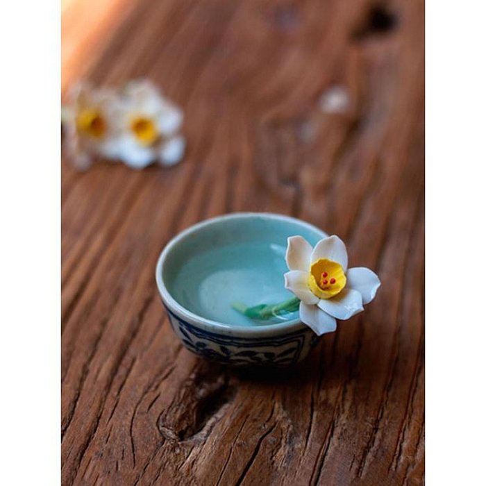 【老友珍品閣】茶道茶寵擺件手捏陶瓷花朵水仙花陶瓷可養茶擱茶托茶席裝飾手工花