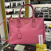 ㊣東區正精品㊣PRADA 粉紅色防刮牛皮三角牌殺手包兩用包大款 RA1632