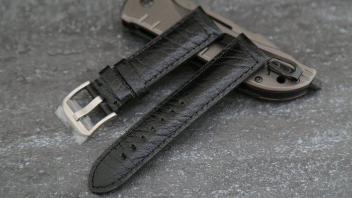 22mm直身水牛皮紋路大型紳士錶必備,黑色真皮錶帶,黑色縫線a rmani,seiko iwc