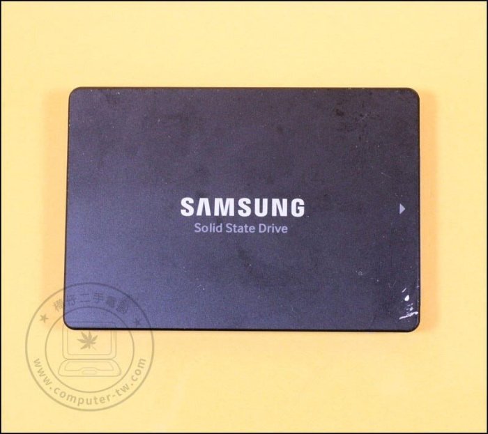 【樺仔中古電腦】三星 883 DCT 3.8TB MLC SSD MZ-7LH3T8N 企業固態硬碟 3.84T SSD