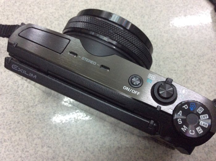 [保固一年] [高雄明豐] CASIO EX-100 掀背大螢幕高階數位相機 公司貨 便宜賣 ex-10