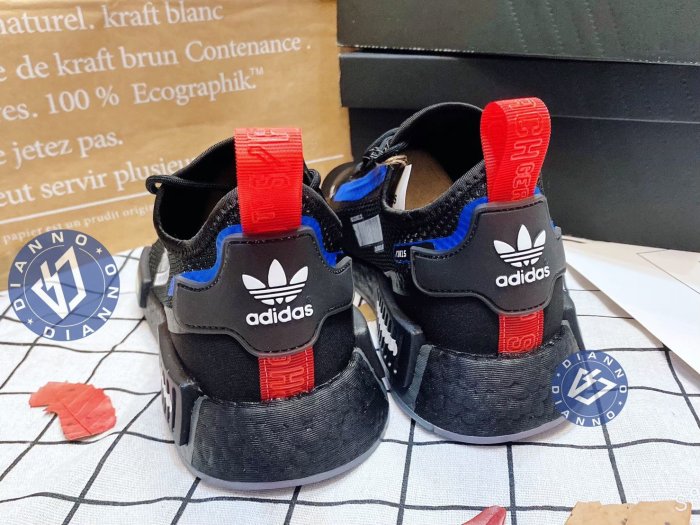 現貨帝安諾- 實體店面Adidas 愛迪達NMD R1 Spectoo 黑藍黑色藍色黑魂