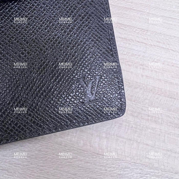 30年老店 現貨 LOUIS VUITTON MULTIPLE 短夾 M30531 LV