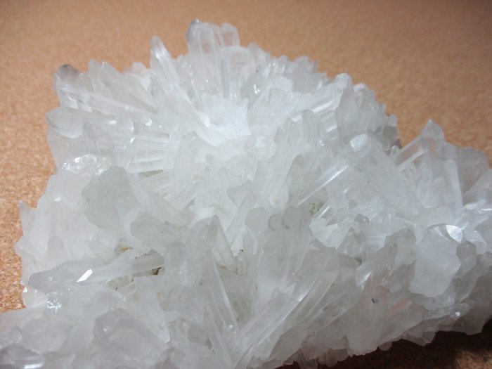[集雅舍]天然白水晶簇E012    白水晶柱　重量８３６公克
