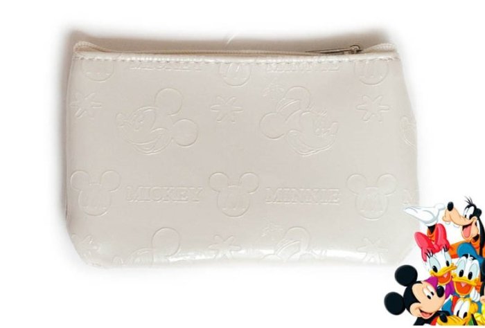 【DJ媽咪玩具日本流行精品】迪士尼 珍珠白色米奇壓紋 零錢包 卡片夾 手拿包 隨手包