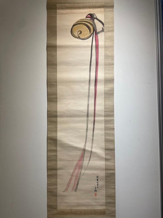 【一点會古美術】彩墨鈴鐺掛軸 日本 茶掛 軸畫  藝術 美術 裝飾 裝潢 掛件 擺設 收藏