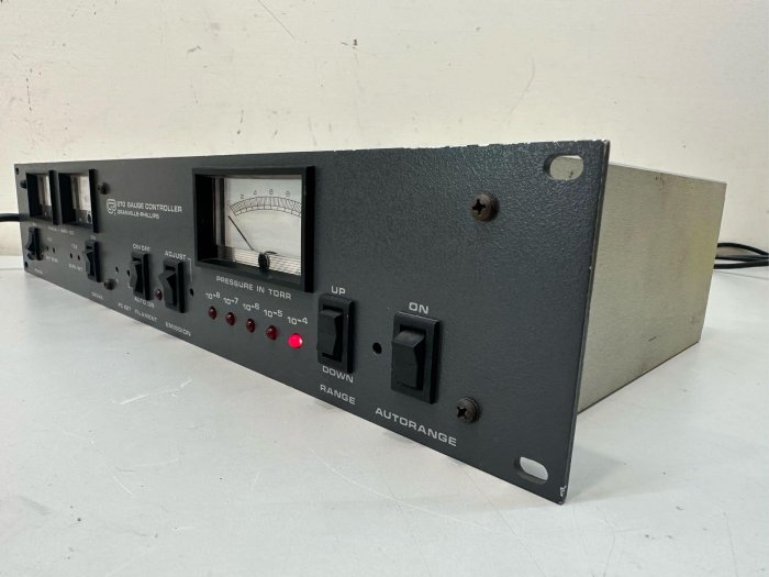 GRANVILLE-PHILLIPS GP270 IONIZATION GAUGE CONTROLLER 真空計器控制