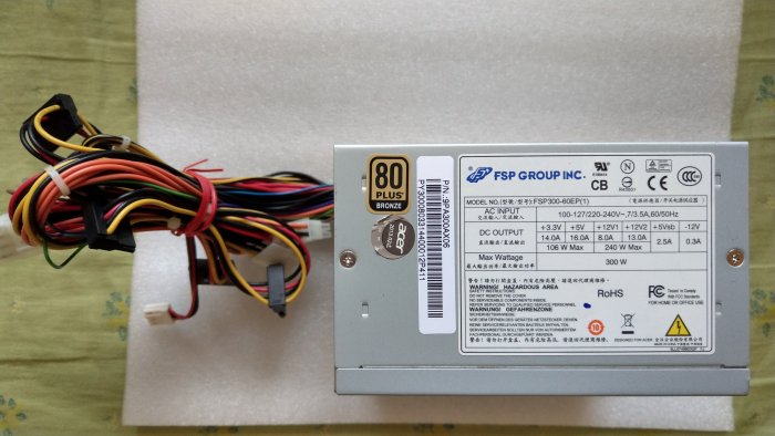 ACER主機拆機回收二手全漢 FSP300-60EP 300W電源供應器POWER 80PLUS 銅牌