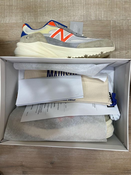 全新現貨KITH × New Balance 990V6 Ronnie Fieg & MSG U990KN6 真品白