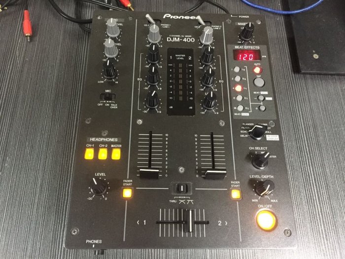 9成新DJ MIXER 先鋒DJM-400混音台 pioneer dj scratch刮碟DMC RANE NUMARK