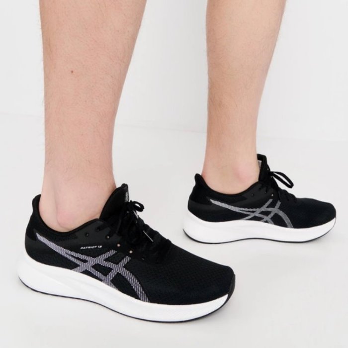 =CodE= ASICS 亞瑟士 PATRIOT 13 D 網布慢跑鞋(黑白) 1012B382-001 透氣輕量 女