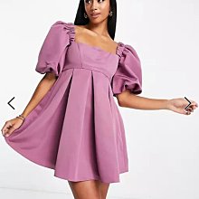 (嫻嫻屋) 英國ASOS-優雅時尚名媛紫紅色荷葉摺邊方領泡泡袖百褶傘狀裙洋裝禮服 AD24