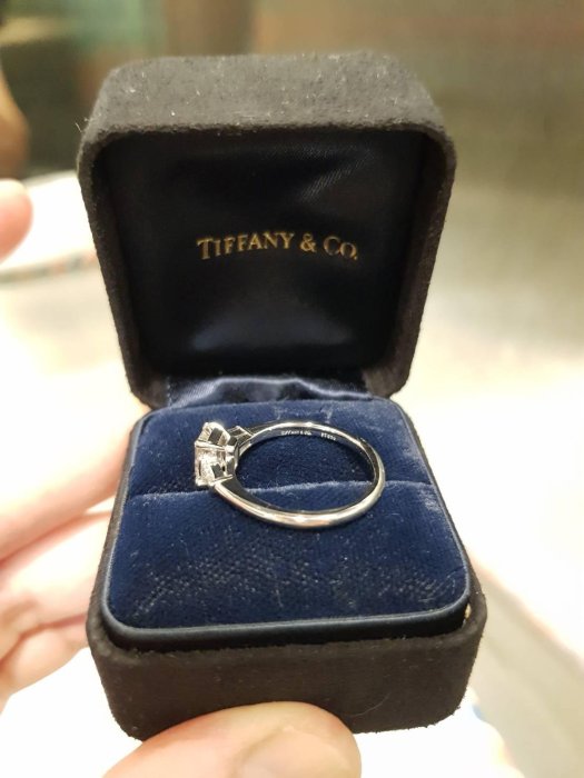 夢幻逸品 Tiffany 祖母綠 切工 鑽石戒指 Pt 950戒台 火光閃 80分 1克拉 可参考