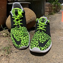【Dr.Shoes 】Nike Rosherun 男鞋 黑螢光綠 豹紋 毒蛙 螢光黃 休閒運動鞋 580573-701