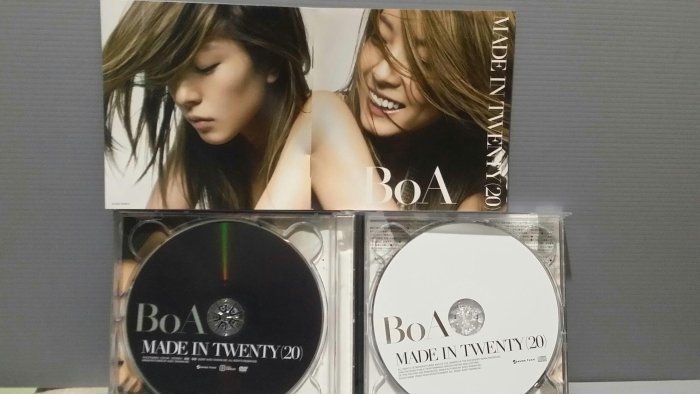 湘芸二手（BoA MADE IN TWENTY (20) 萊恩音悅 寶兒 CD + DVD新+歌詞新 韓國人氣女歌手