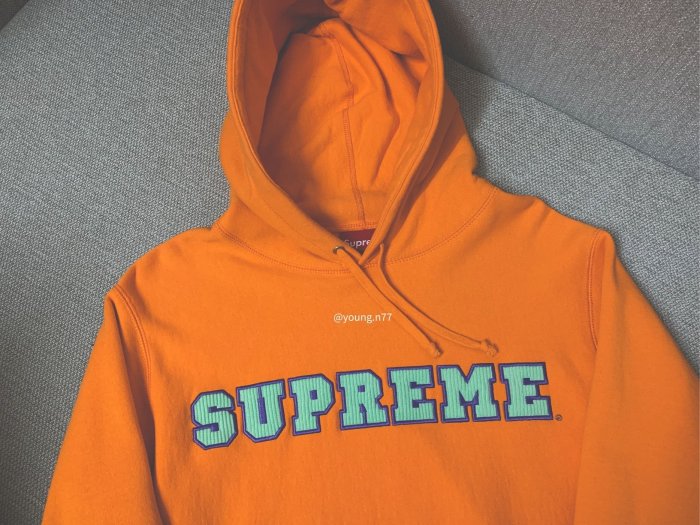 SUPREME 橘 M 帽T hooded SWEATSHIRT 連帽 box off white palace 巴黎世家 LV 螢光 HUAMN MADE