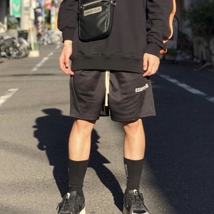 FEAR OF GOD FOG Essentials Mesh Shorts 抽繩網眼休閒運動短褲男女