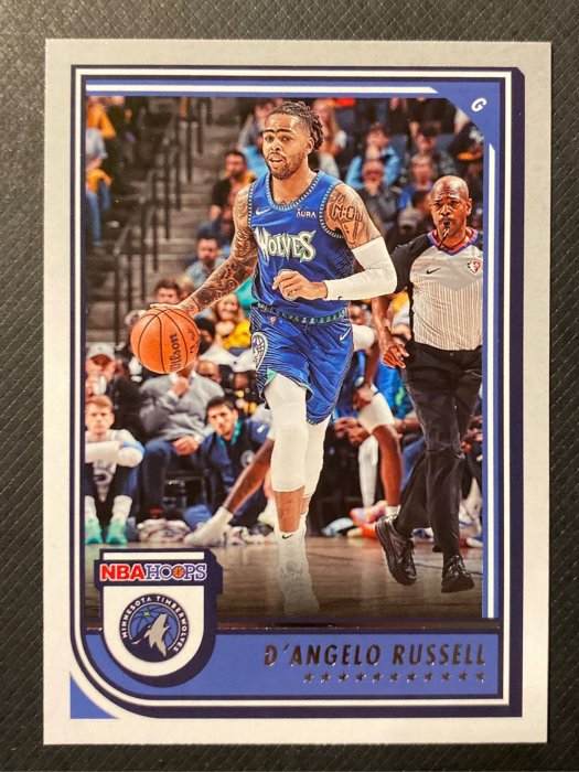2022-23 Hoops Base #196 D’Angelo Russell