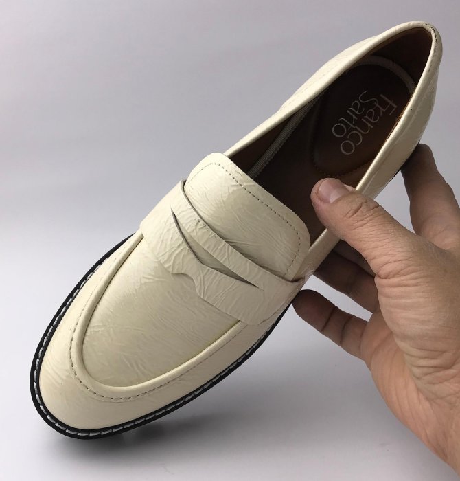 念鞋Q113】Franco Sarto 厚底亮面舒服平底鞋 US9(25.5cm)大腳,大尺,大呎