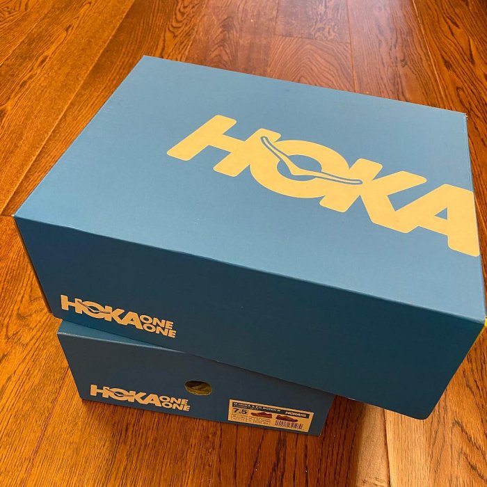 HOKA ONE ONE 聯名鴛鴦 41碼 全新