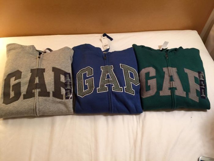 全新正品 Gap 男生棉質連帽外套 現貨 可面交