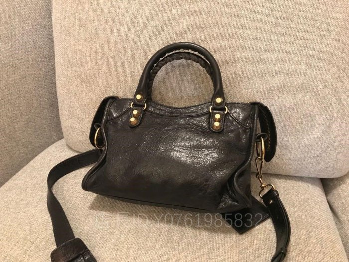 極美二手正品BALENCIAGA 300295 黑色 金扣 Mini City bag 機車包（已售）