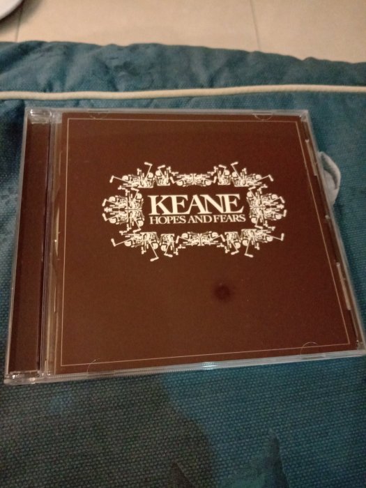 KEANE 基音樂團  HOPES & FEARS 希望與恐懼 專輯CD  只拆封