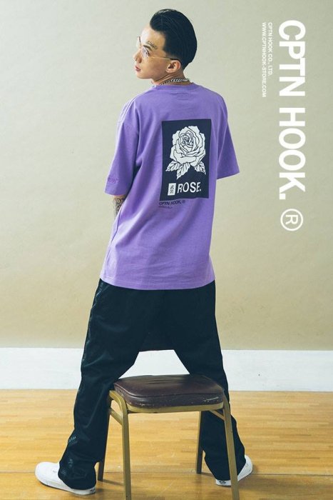 CPTN HOOK ARRIVAL 19 ROSE TEE II 白/紫/黑