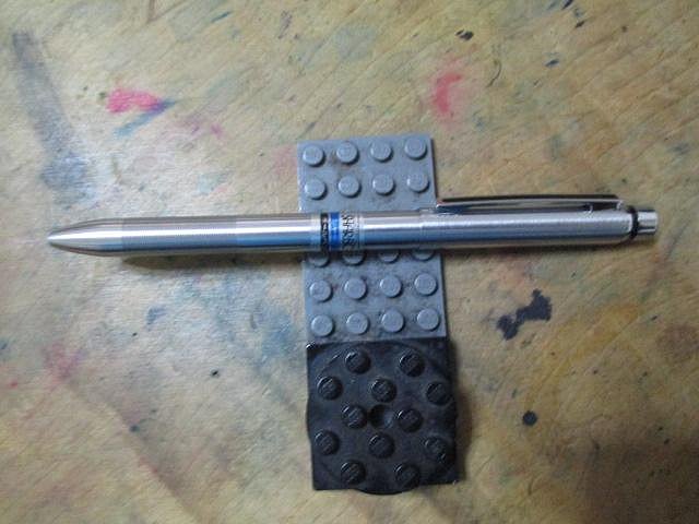 日本製 ZEBRA 雙用原子筆0.5mm機械鉛筆（一元起標無底）