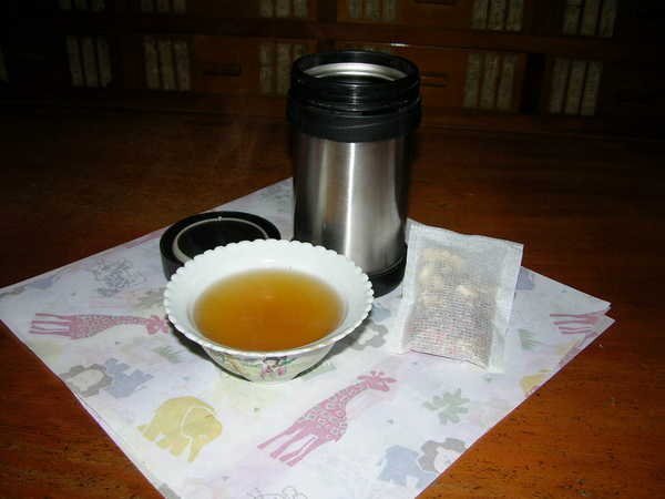 沖泡式茶包:  L2粉光篸安迪茶(粉光蔘 枸杞 黃耆 紅棗茶)一份30包960元.二份60包免運費