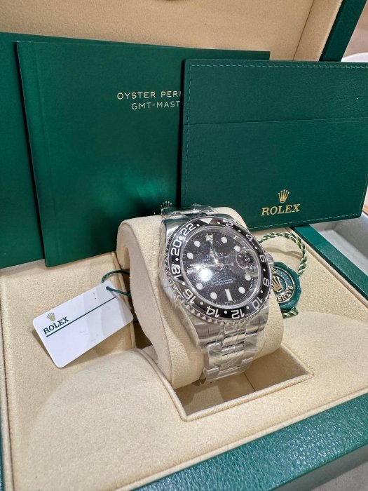 [已交流]Rolex116710 LN GMT-MASTER 綠針