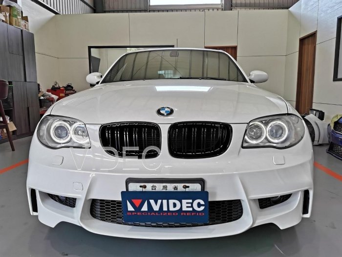 威德汽車精品 BMW E87 E88 E81 E82 1M M-POWER 前保桿 材質PP 空力套件