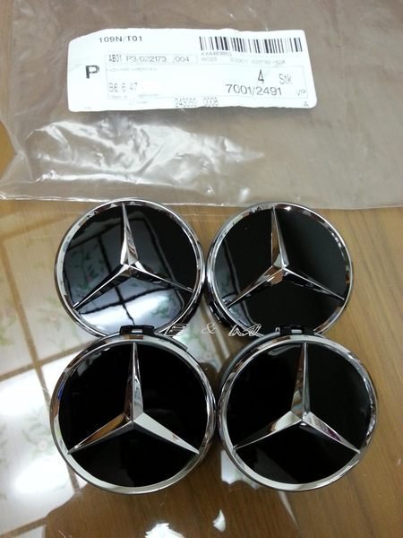 【B&M 原廠精品】 Mercedes Benz 賓士 原廠輪圈 中心蓋 鋁圈蓋 黑色亮面 現貨