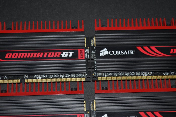 Corsair海盜船 Dominator-GT DDR3-2133 4Gx4=16G 同廠牌 同顆粒 同週期 雙/四通道