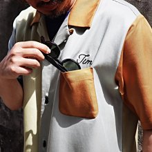 ∵ PRAY FOR FASHION ∴日本線復古刺繡文字面料拼接色塊舒適透氣機車拼色保齡球襯衫短袖