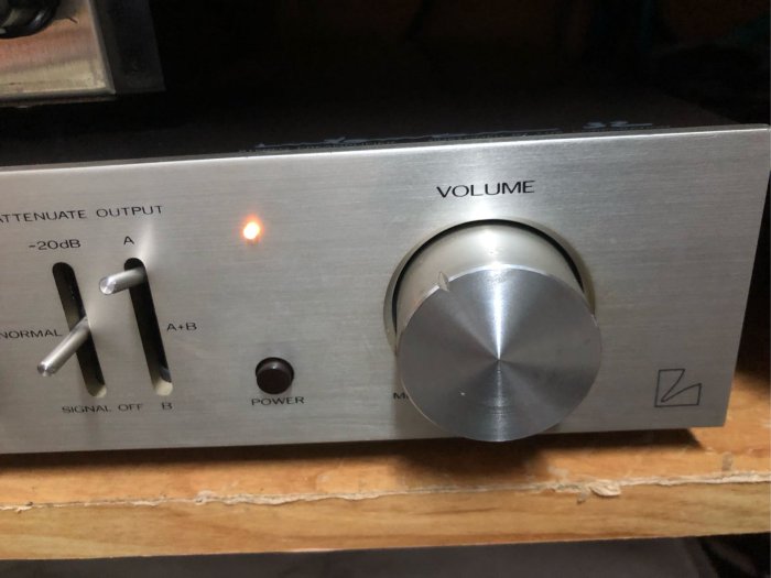 Luxman CL-32 真空管前級擴大機