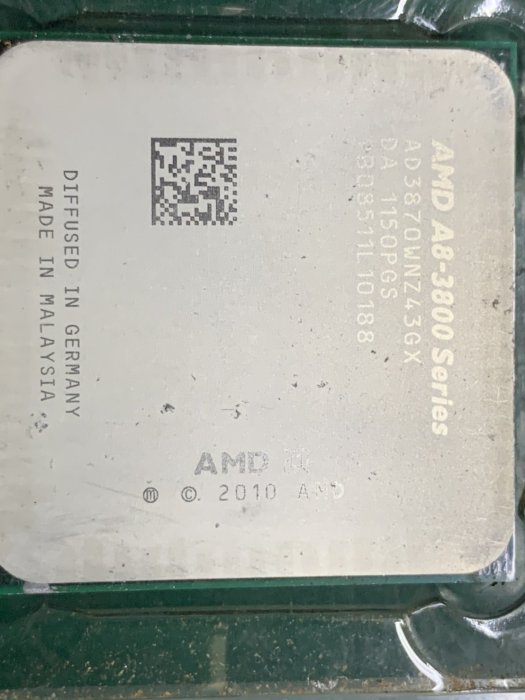 AMD A8-3870 3.0G AD3870WNZ43GX 四核 FM1 正式版 CPU