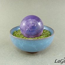 ☆寶峻晶石館☆加大版~紫水晶球碎石聚寶盆 紫晶球直徑3.5~4cm 能量轉運,開智慧,招財運,旺事業,辦公室開運小物