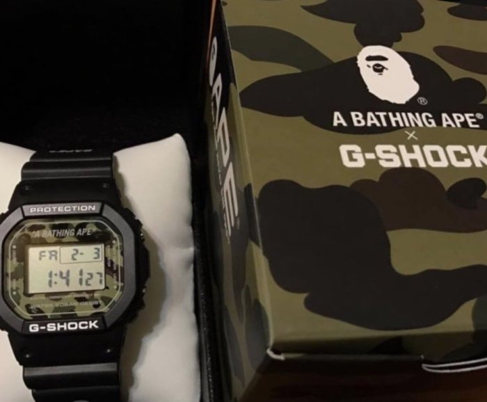 全新A BATHING APE x G-SHOCK DW-6900 BAPE 聯名白夜光手錶| Yahoo奇摩拍賣