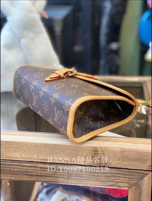 HANNA精品LV Monogram M44919 LV IVY 手袋 單肩包 斜挎包