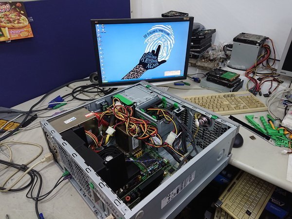 行家馬克 工控 HP XW6400 Workstation 工業電腦 工業控制裝置設備電腦 專業維修買賣